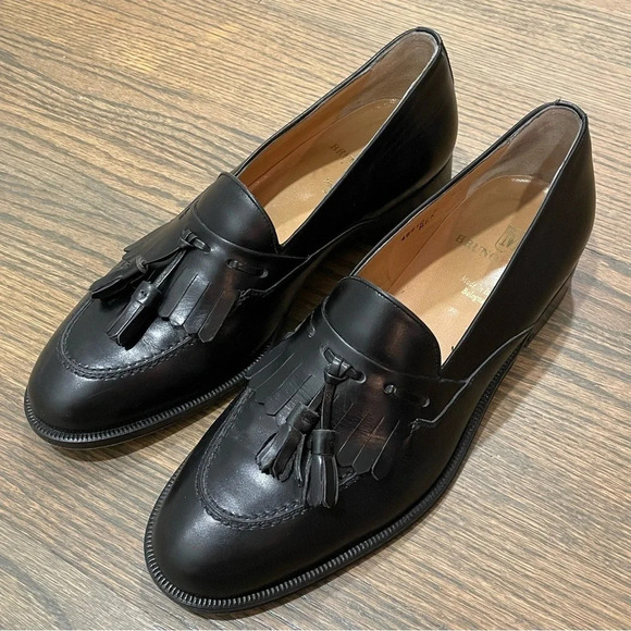 Bruno Magli Black Leather Slip On Tassel Loafers Shoes size 9 main image 9